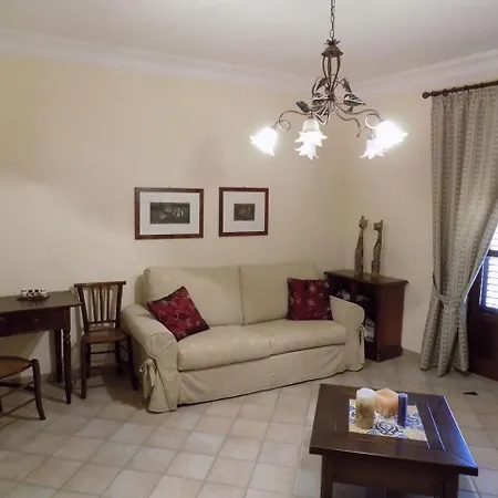 Archi Di San Giacomo Bed & Breakfast *