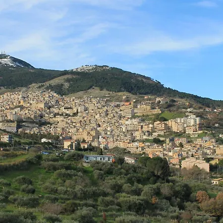 Archi Di San Giacomo 3* Cammarata